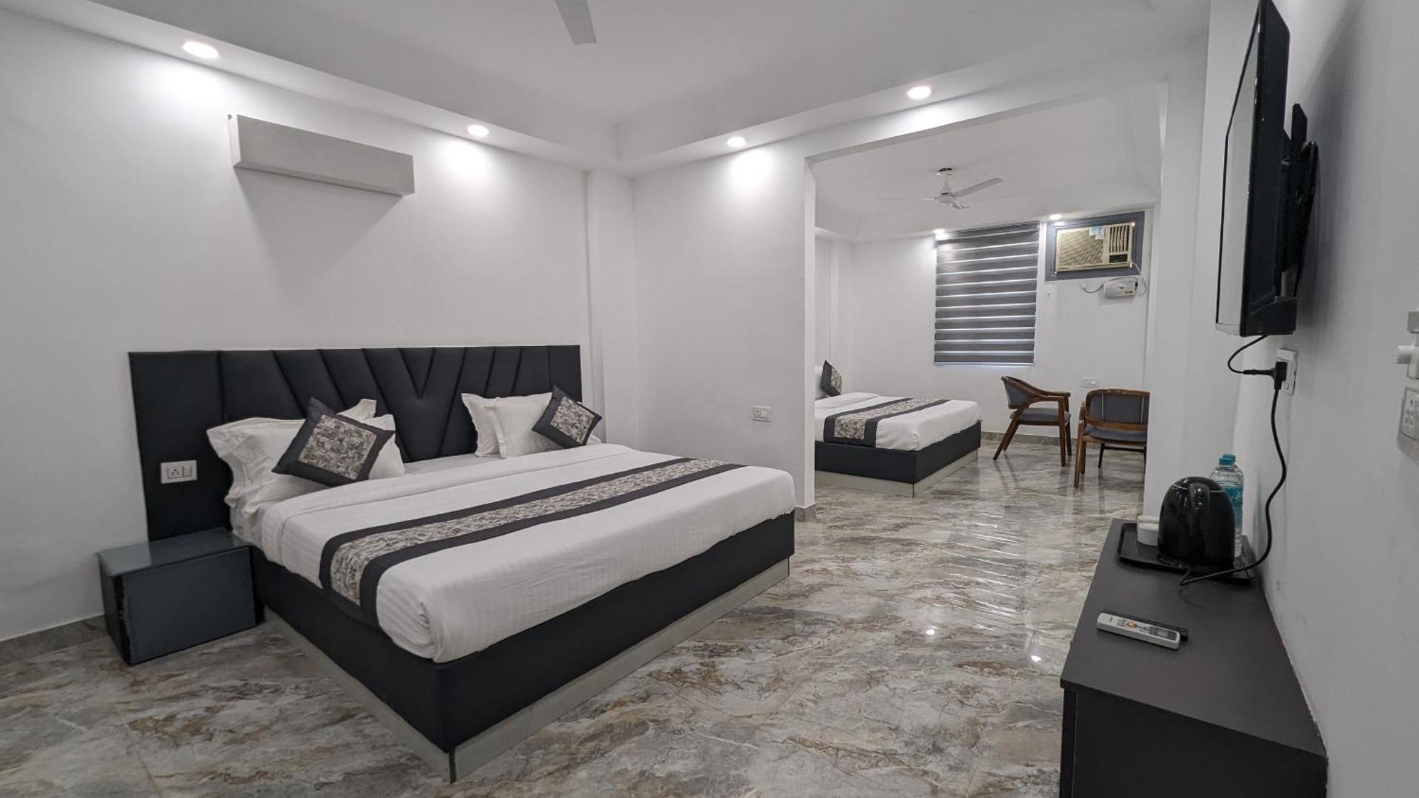 Hotel Green Vegas Faridabad Ngoại thất bức ảnh