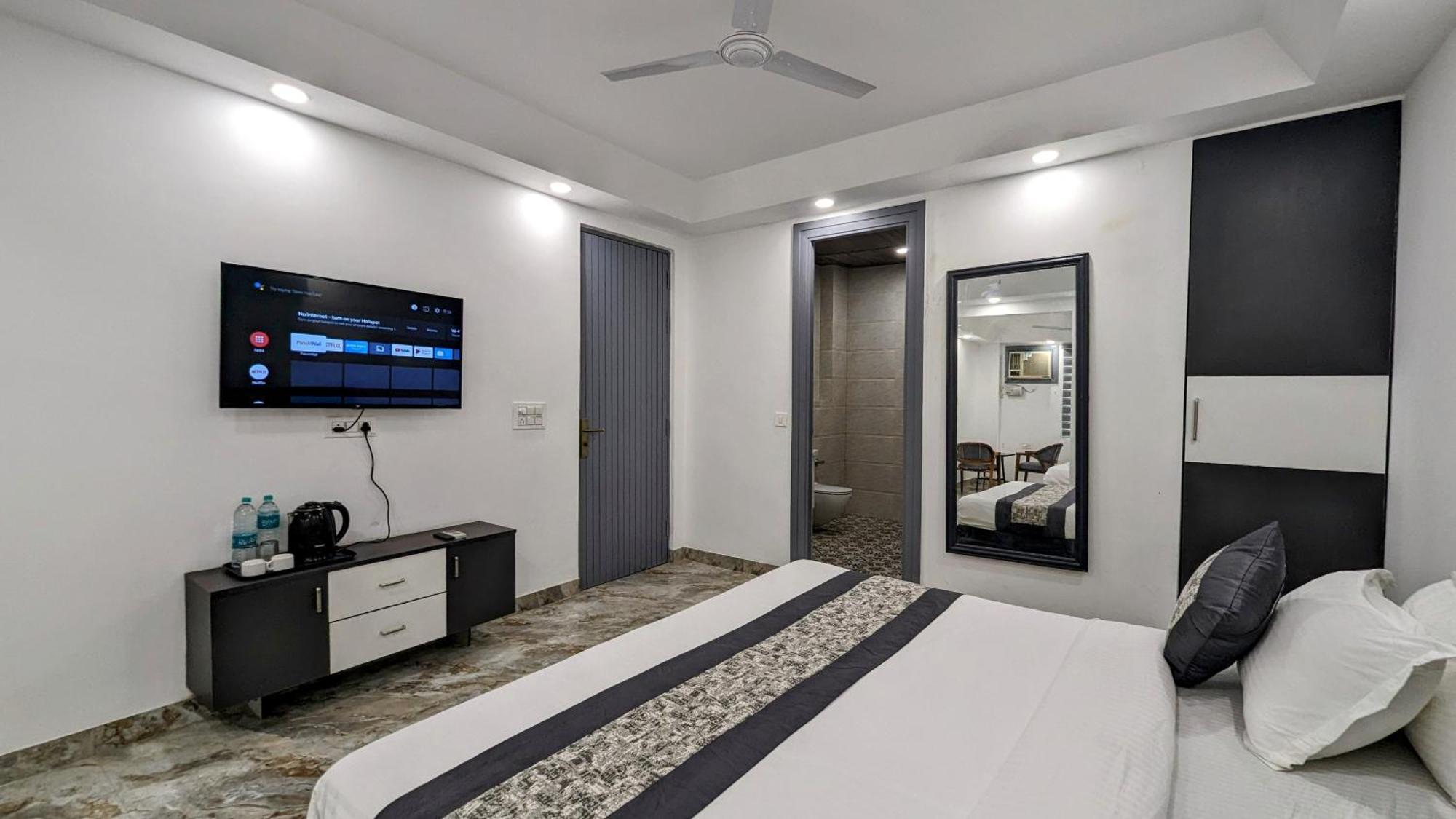 Hotel Green Vegas Faridabad Ngoại thất bức ảnh