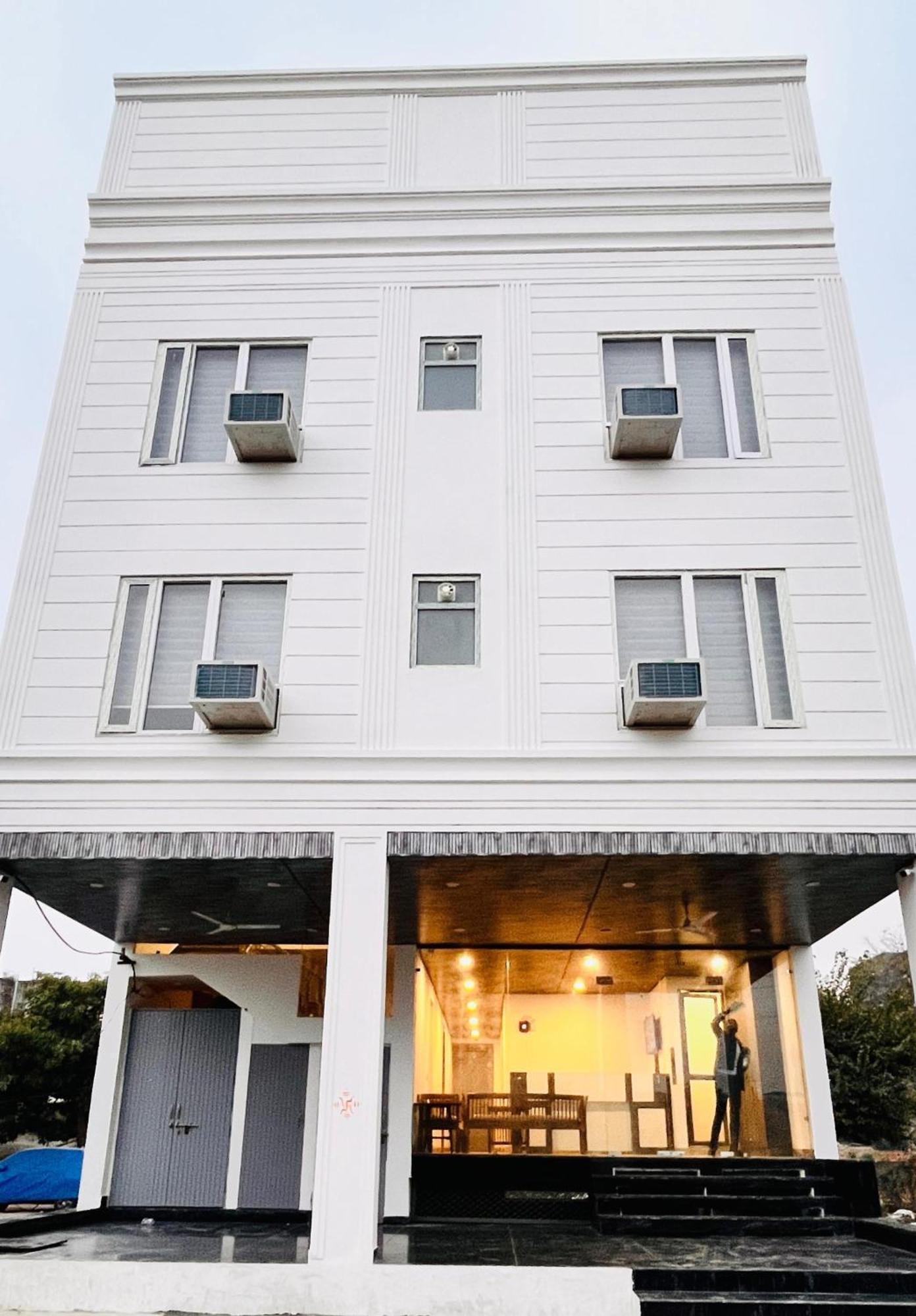 Hotel Green Vegas Faridabad Ngoại thất bức ảnh